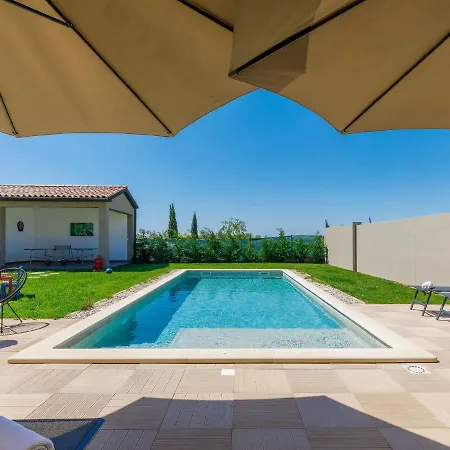 Holiday home Edi By Interhome